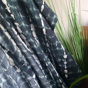 One Size 💯 Rayon Dark Blue Washed Tie Dye Throw Over With Belt